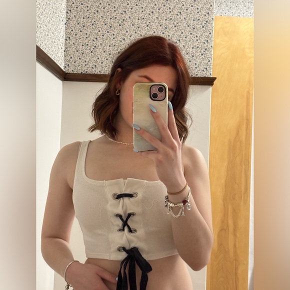Off-white Lace-Up Crop Top - Picture 1 of 2